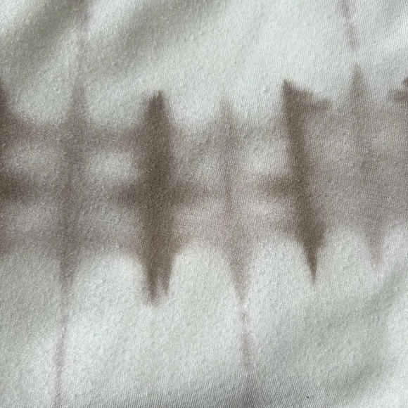 Roan + Ryan tan and white tie-dyed casual comfort midi size large - Picture 10 of 11